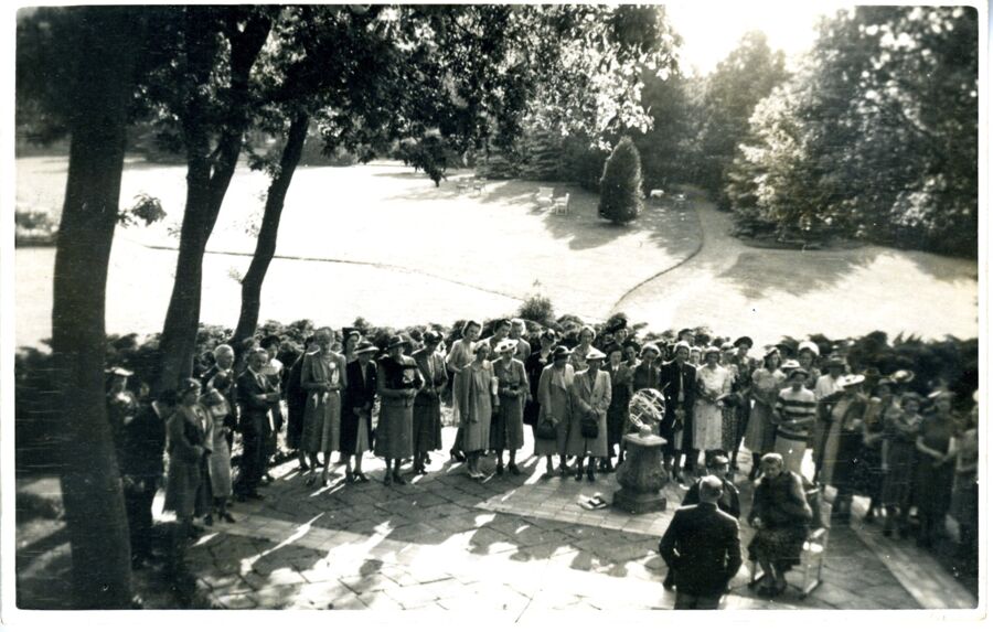 English Student Group Visiting Intimis, 1939